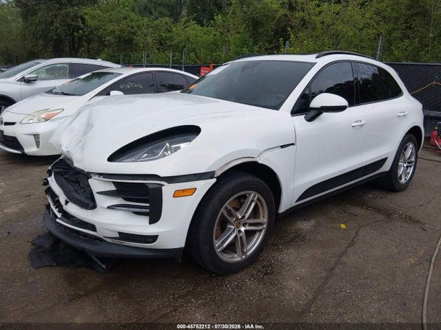 2020 PORSCHE MACAN 2