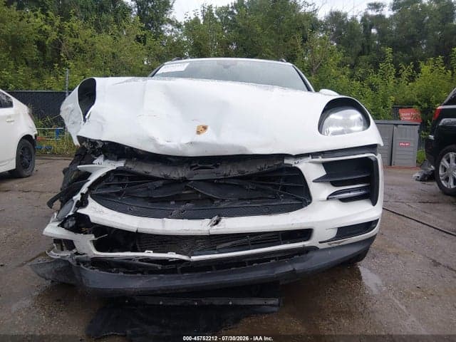 2020 PORSCHE MACAN 6