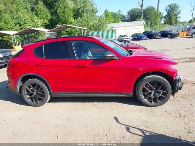 2019 ALFA ROMEO STELVIO AWD 14