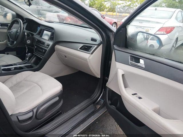 2017 HYUNDAI SONATA SE 5