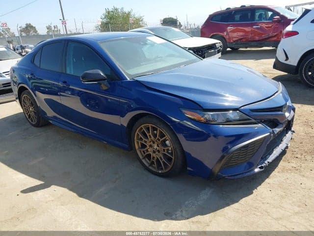 2024 TOYOTA CAMRY SE NIGHT SHADE/SE