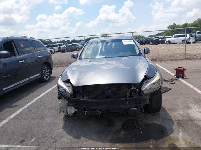 2017 INFINITI Q70 3.7 12