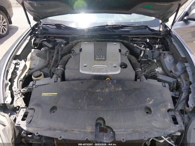 2017 INFINITI Q70 3.7 10