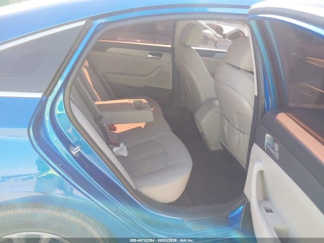 2018 HYUNDAI SONATA SE 8