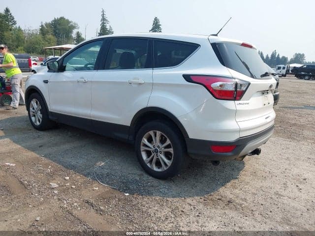2017 FORD ESCAPE SE 3