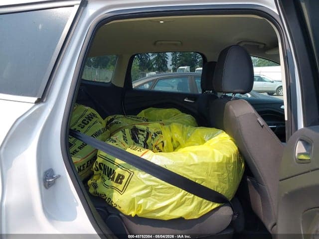 2017 FORD ESCAPE SE 8