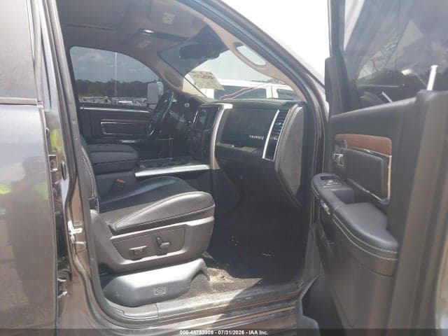 2018 RAM 3500 LARAMIE 4X4 8' BOX 5