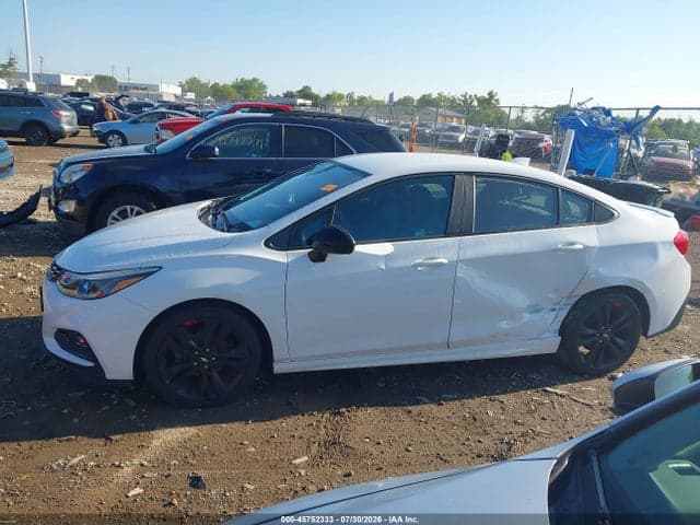 2017 CHEVROLET CRUZE LT AUTO 14