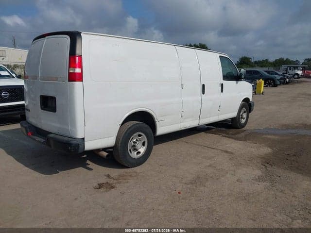 2017 CHEVROLET EXPRESS 2500 WORK VAN 4