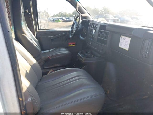 2017 CHEVROLET EXPRESS 2500 WORK VAN 5