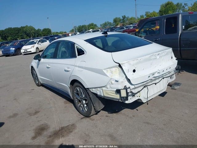 2021 HYUNDAI SONATA SEL 3
