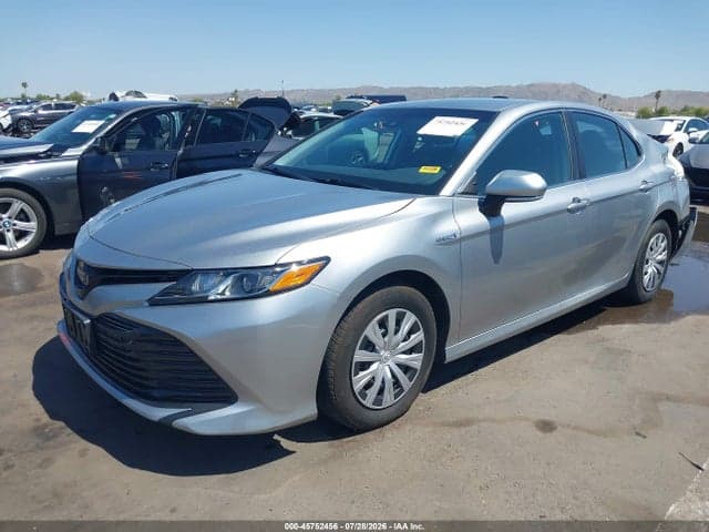 2020 TOYOTA CAMRY LE HYBRID 2