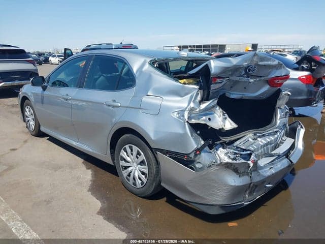 2020 TOYOTA CAMRY LE HYBRID 3