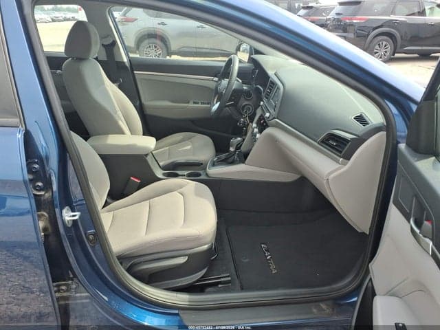 2020 HYUNDAI ELANTRA SE 5