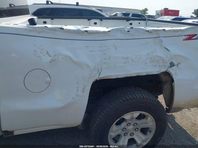 2018 CHEVROLET SILVERADO 1500 2LT 6