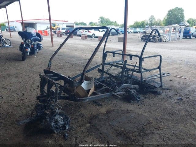 2025 E Z GO TEX ELECTRIC 2
