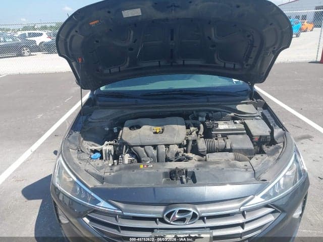 2020 HYUNDAI ELANTRA SE 10