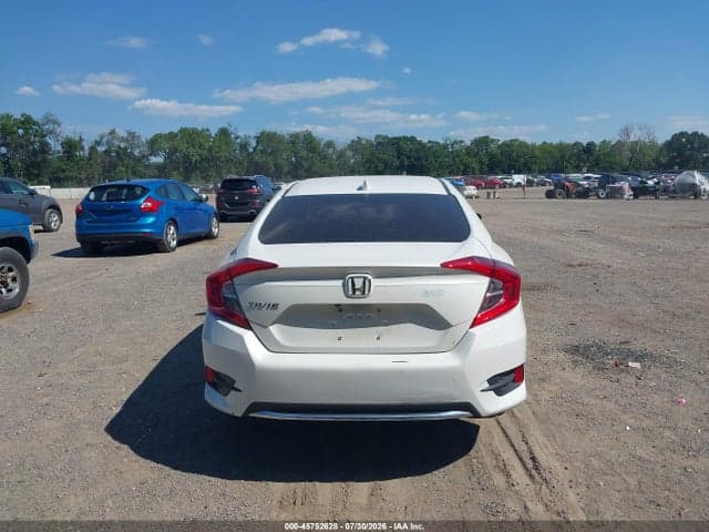 2018 HONDA CIVIC EX 17