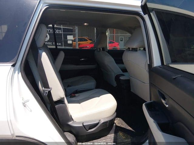 2025 TOYOTA GRAND HIGHLANDER LIMITED 8