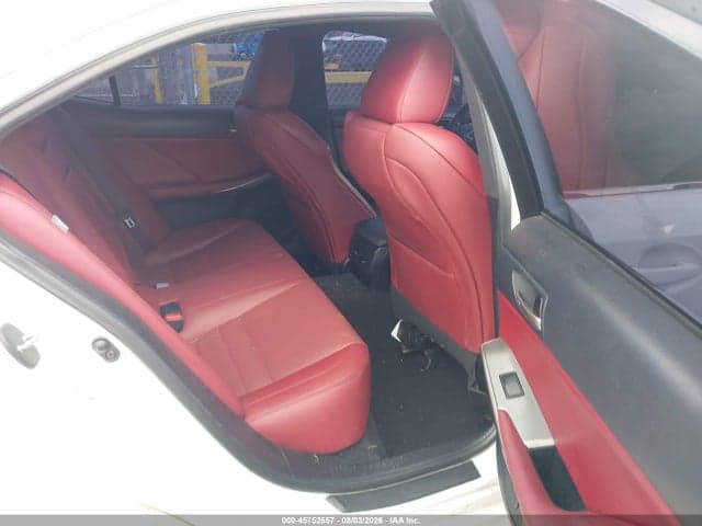 2017 LEXUS IS 200T 8