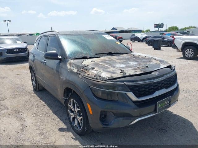 2021 KIA SELTOS EX 1