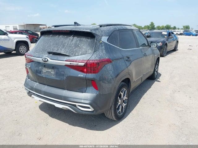 2021 KIA SELTOS EX 4
