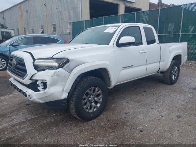 2018 TOYOTA TACOMA SR5 V6 2