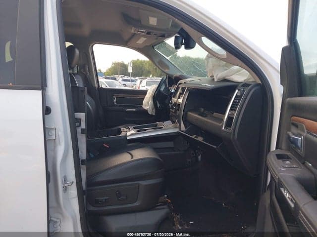 2017 RAM 2500 LARAMIE 4X4 6'4 BOX 5