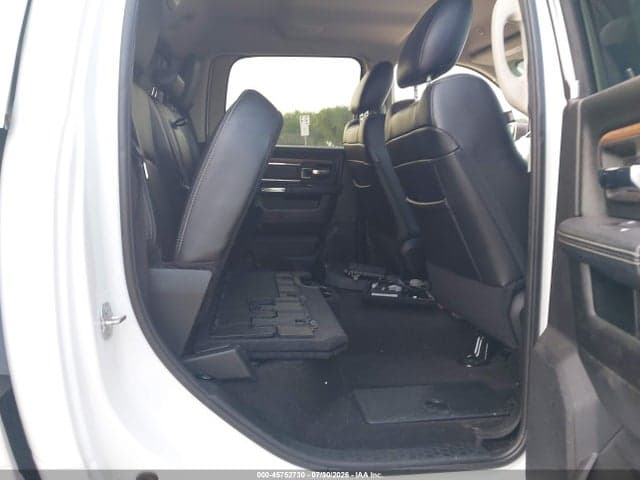 2017 RAM 2500 LARAMIE 4X4 6'4 BOX 8