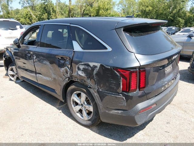 2022 KIA SORENTO LX 3
