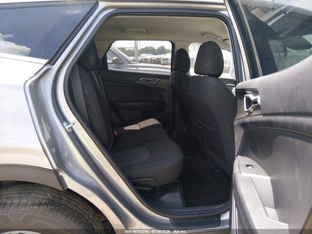 2025 KIA SPORTAGE LX 8