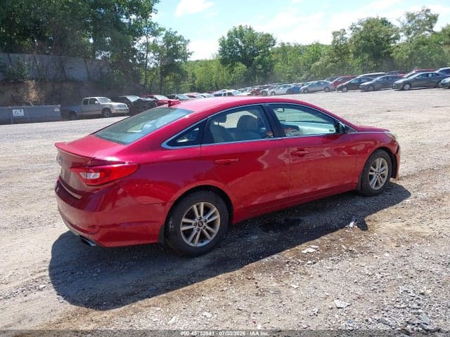 2017 HYUNDAI SONATA SE 4