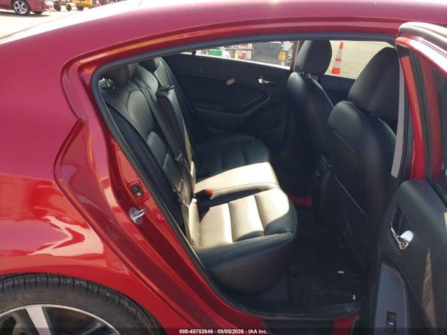 2017 KIA FORTE EX 8