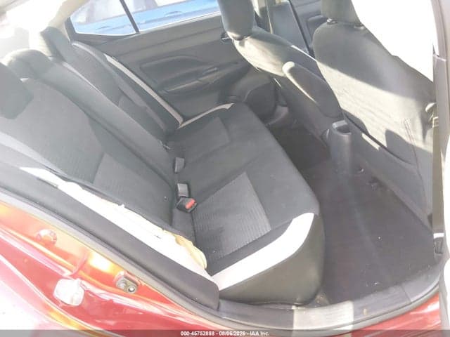 2020 NISSAN VERSA SV XTRONIC CVT 8