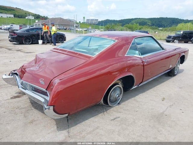 1966 BUICK RIVIERA 4