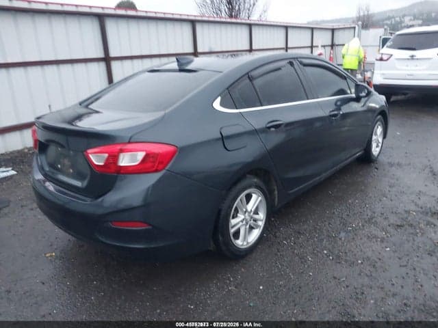 2017 CHEVROLET CRUZE LT AUTO 4