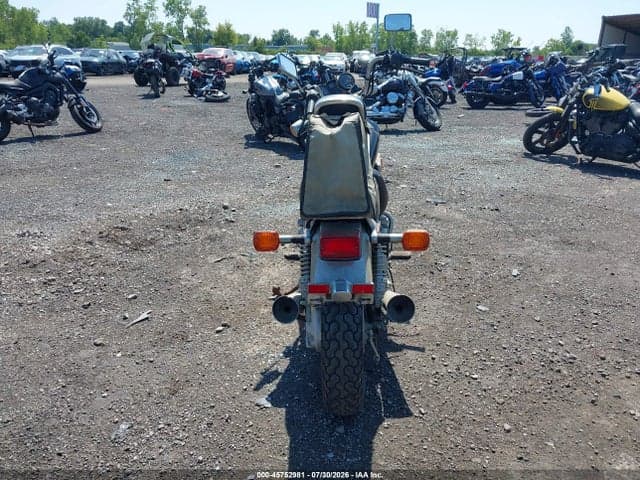 1984 HONDA VF700 C 6