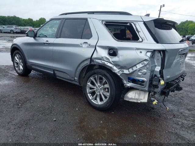 2024 FORD EXPLORER XLT 3