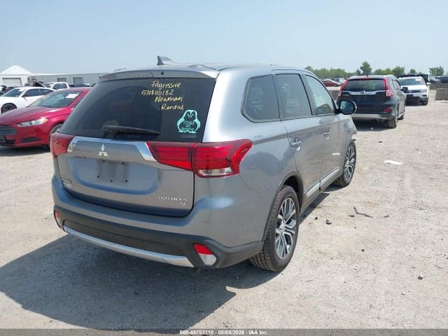 2017 MITSUBISHI OUTLANDER SE 4