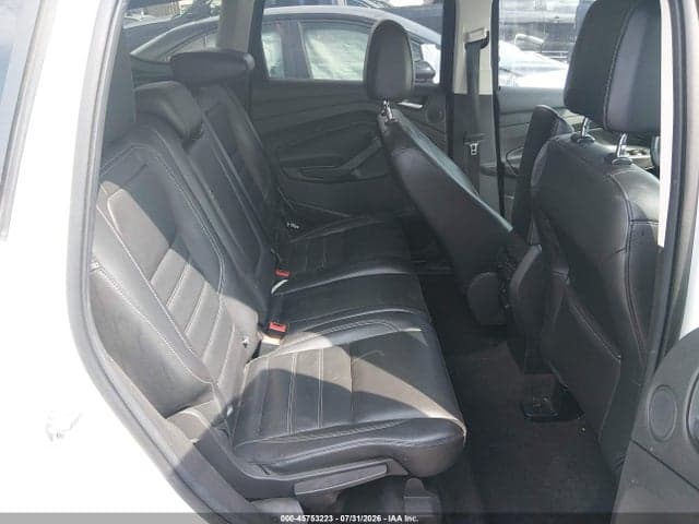 2017 FORD ESCAPE TITANIUM 8