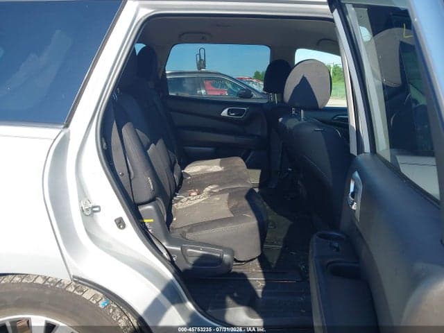 2018 NISSAN PATHFINDER SV 8