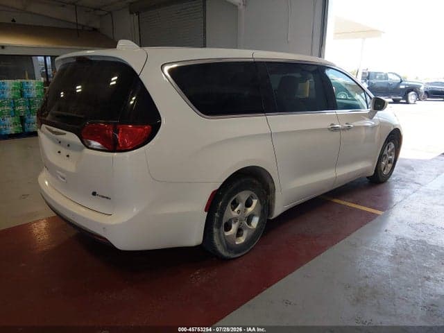 2018 CHRYSLER PACIFICA HYBRID TOURING PLUS 4