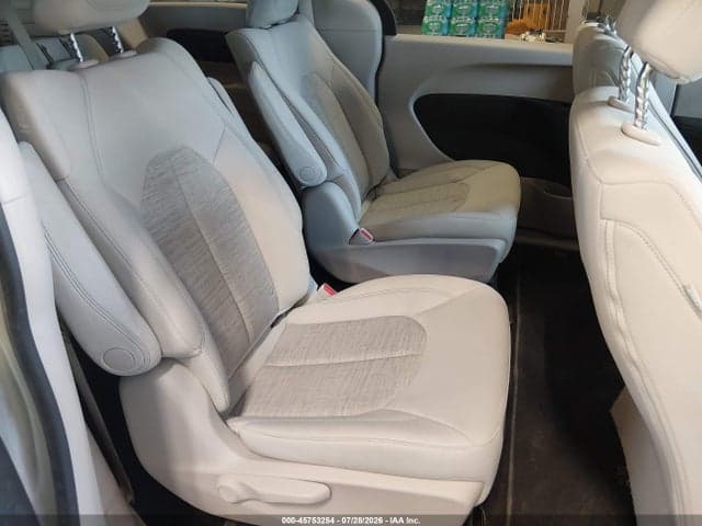 2018 CHRYSLER PACIFICA HYBRID TOURING PLUS 8