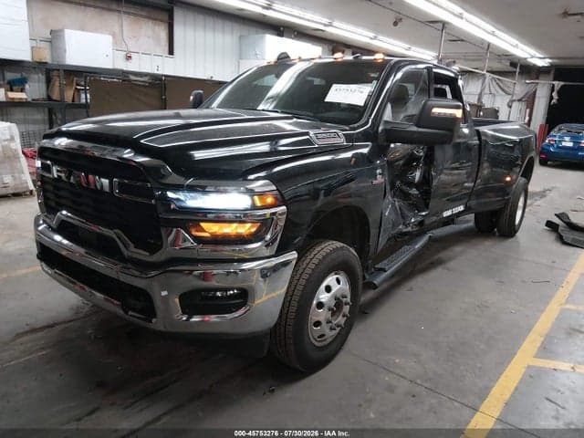 2025 RAM 3500 BIG HORN 4X4 8' BOX 2