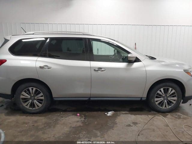 2018 NISSAN PATHFINDER SV 13