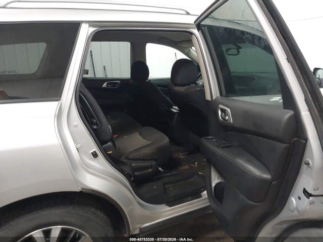 2018 NISSAN PATHFINDER SV 8