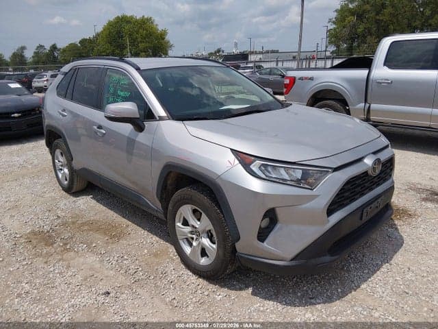 2021 TOYOTA RAV4 XLE 1