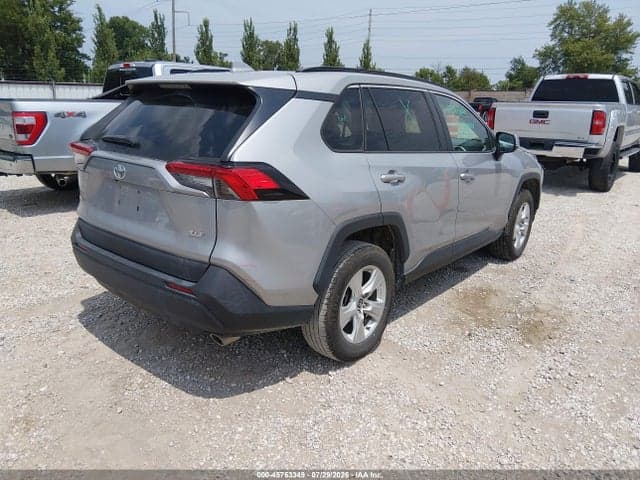 2021 TOYOTA RAV4 XLE 4