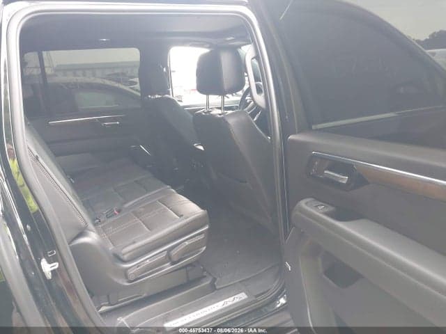 2025 CHEVROLET SUBURBAN 4WD HIGH COUNTRY 8
