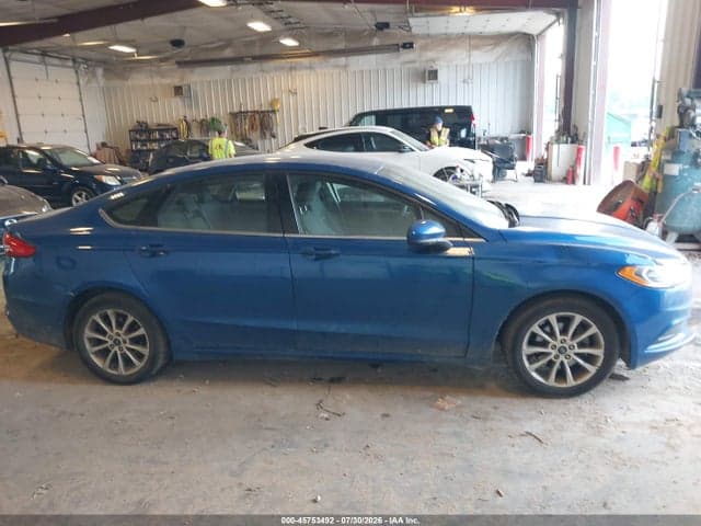 2017 FORD FUSION SE 12